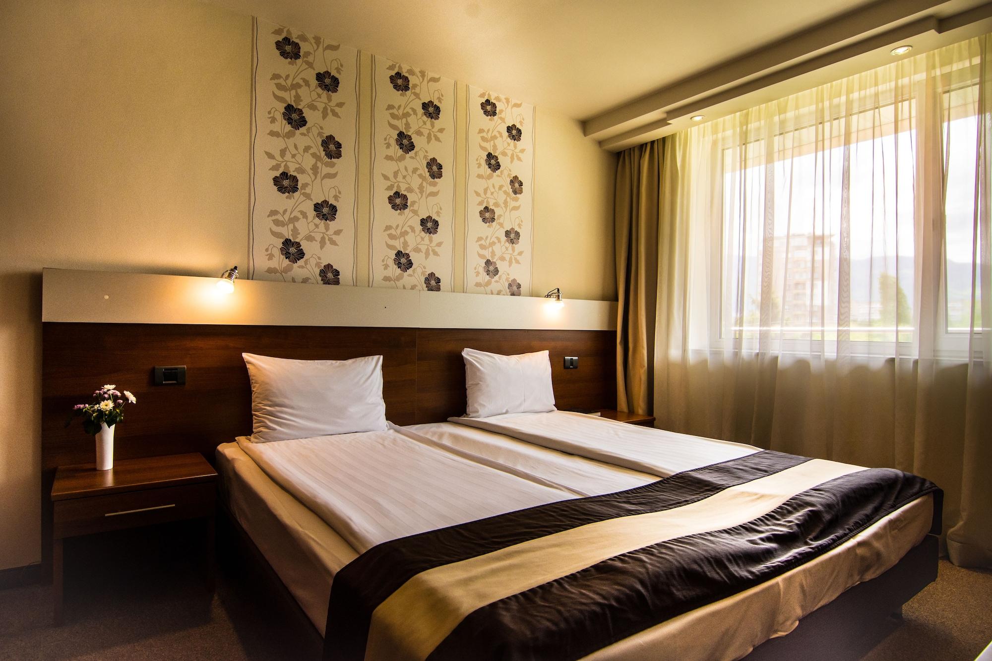 Hotel Forum - Free Parking Sofia Luaran gambar