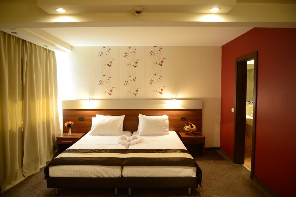 Hotel Forum - Free Parking Sofia Luaran gambar