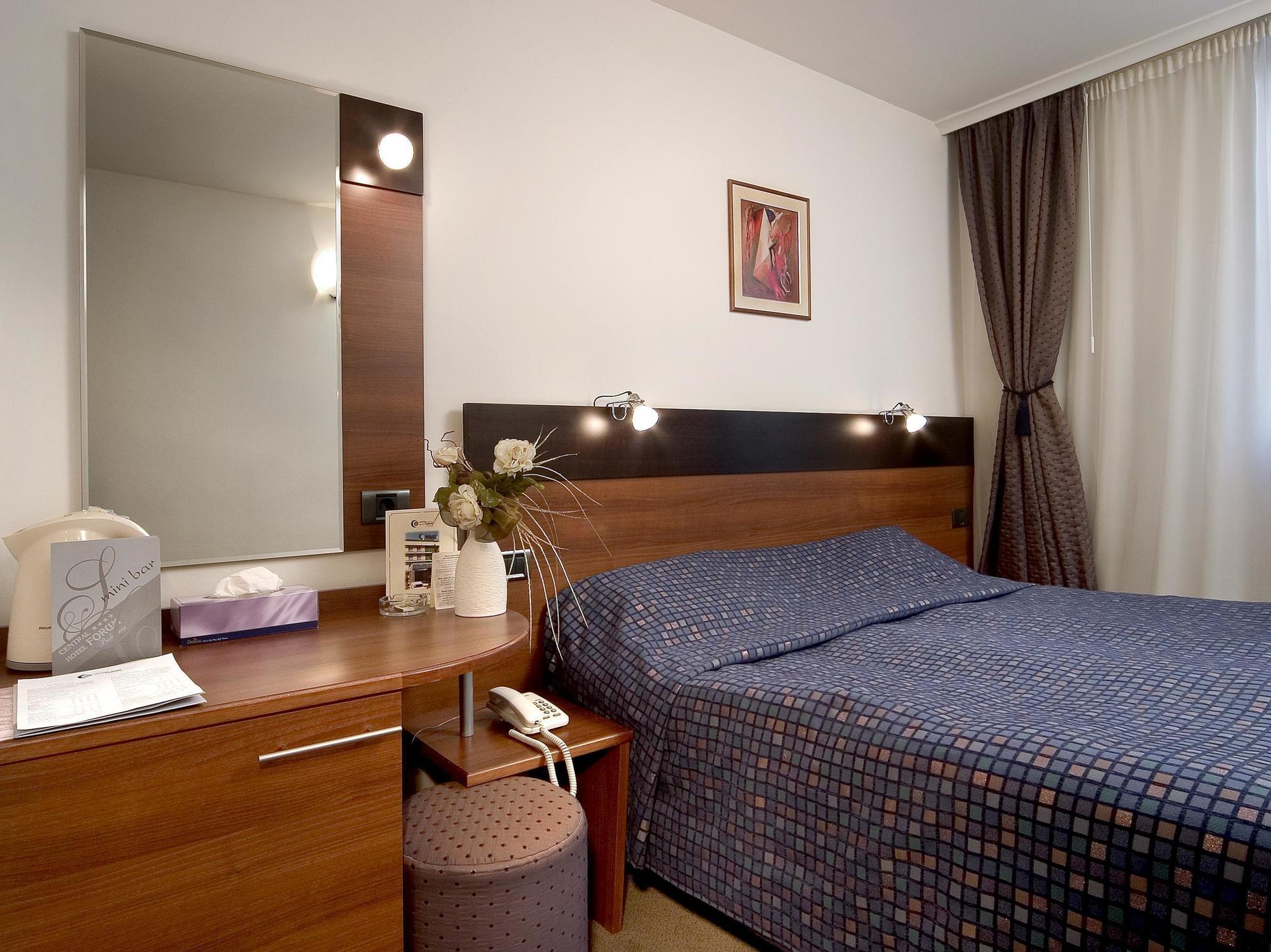 Hotel Forum - Free Parking Sofia Bilik gambar